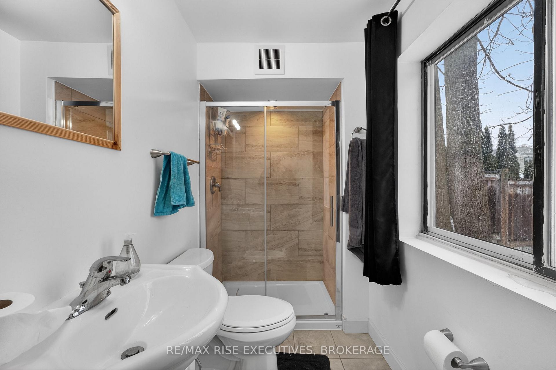 Photo 8 of 203 Concession Street, Kingston, East of Sir John A. Blvd — HOMEH