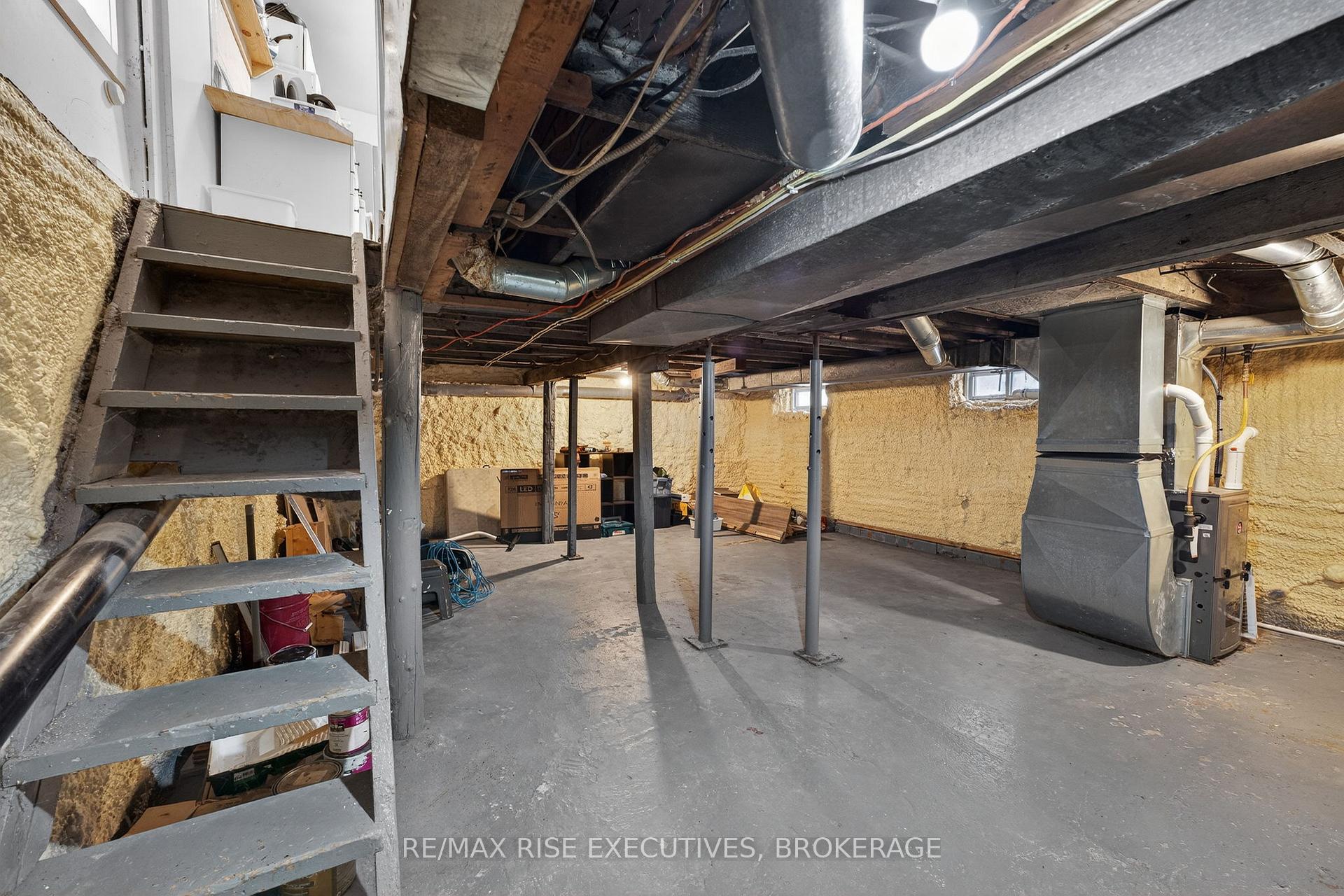Photo 20 of 203 Concession Street, Kingston, East of Sir John A. Blvd — HOMEH