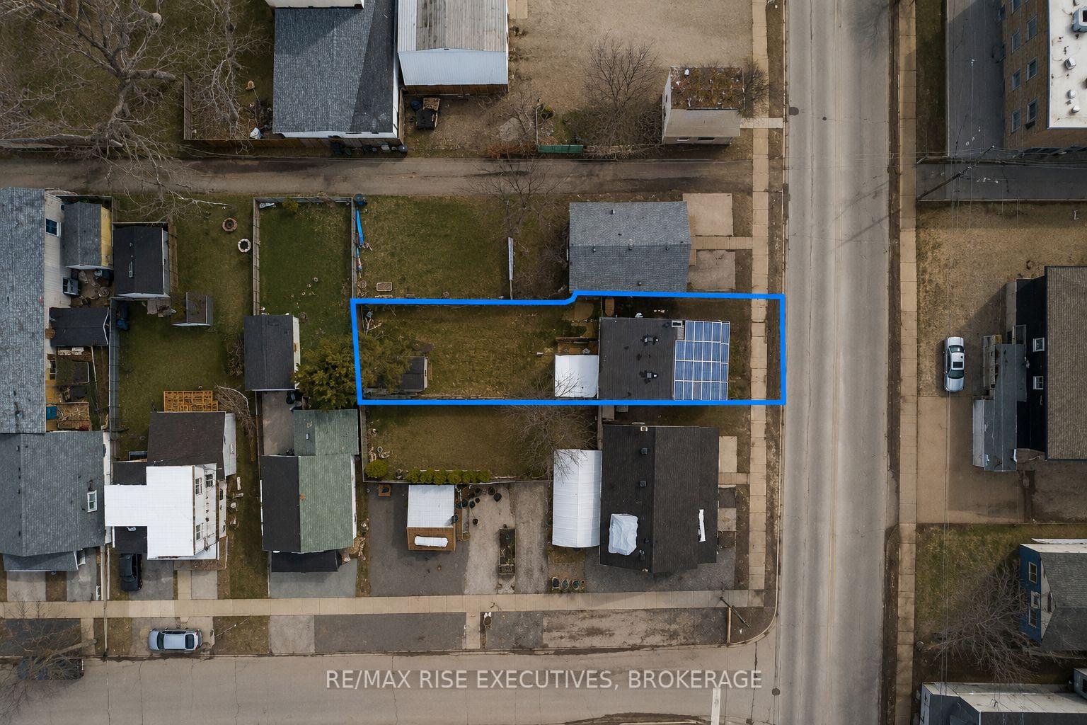 Photo 22 of 203 Concession Street, Kingston, East of Sir John A. Blvd — HOMEH