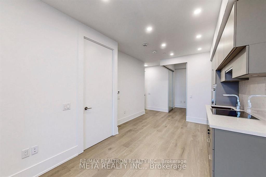 Photo 12 of Unit 4301, 39 Roehampton Avenue, Toronto, Mount Pleasant West — HOMEH
