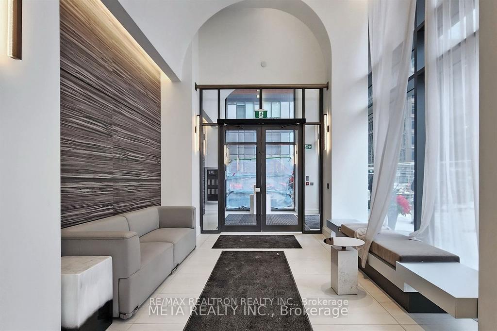 Photo 14 of Unit 4301, 39 Roehampton Avenue, Toronto, Mount Pleasant West — HOMEH