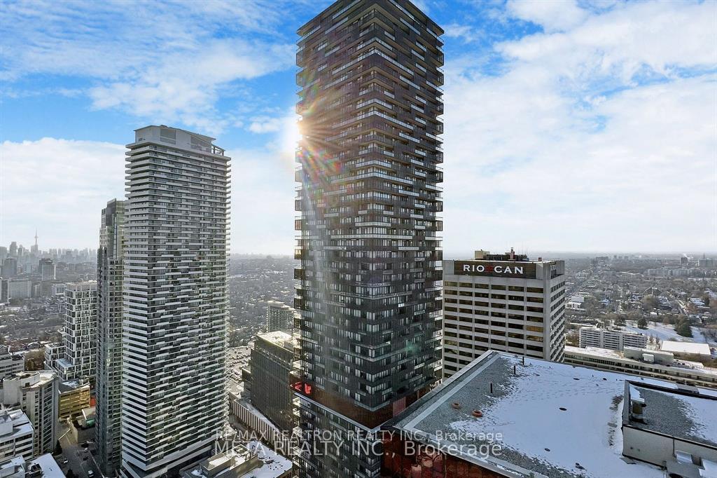 Photo 22 of Unit 4301, 39 Roehampton Avenue, Toronto, Mount Pleasant West — HOMEH