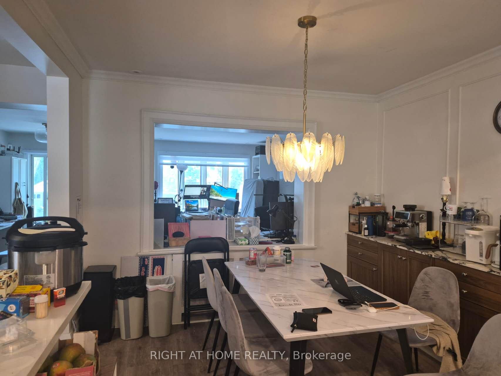 Photo 12 of 357 Old Orchard Grove, Toronto, Bedford Park-Nortown — HOMEH