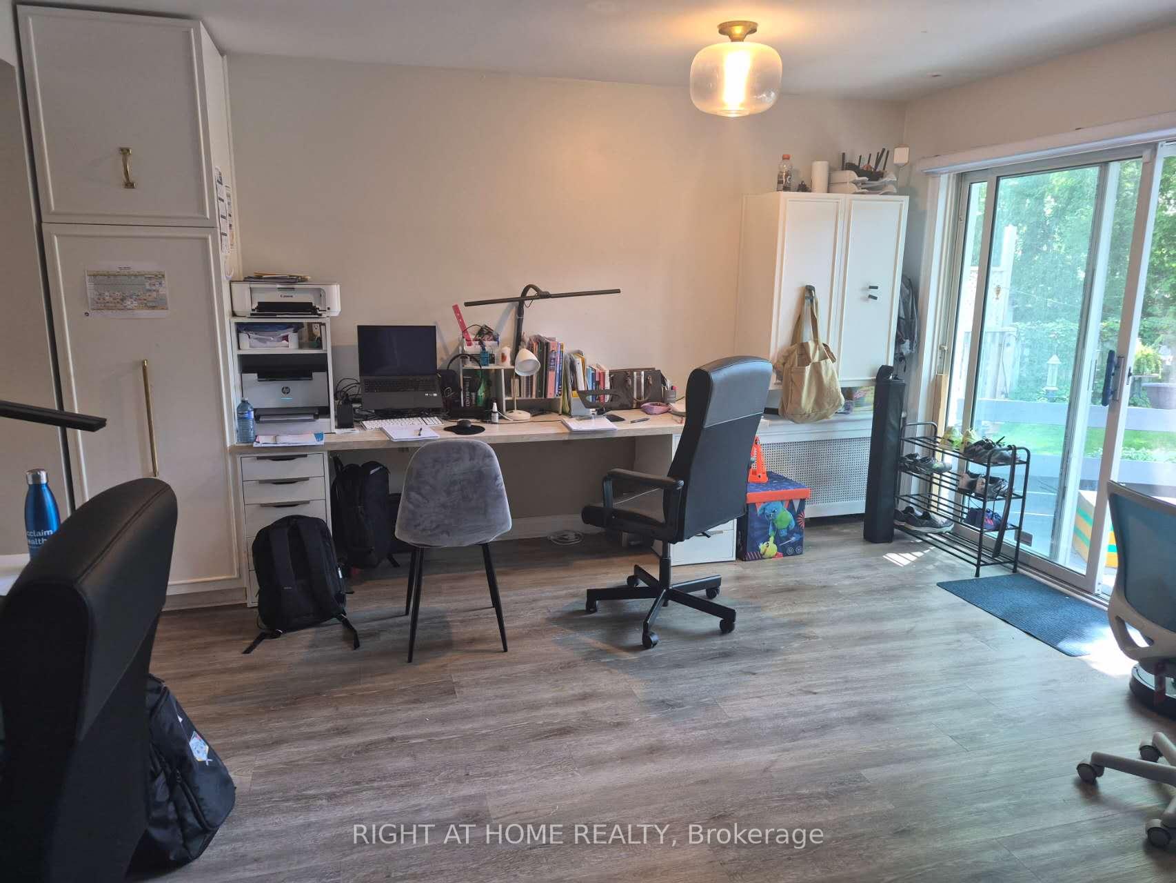 Photo 15 of 357 Old Orchard Grove, Toronto, Bedford Park-Nortown — HOMEH