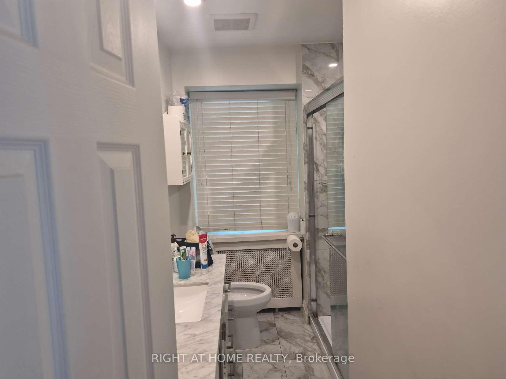 Photo 22 of 357 Old Orchard Grove, Toronto, Bedford Park-Nortown — HOMEH