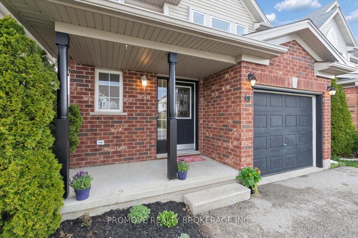 Photo 5 of 49 Schiedel Drive, Guelph, Victoria North — HOMEH