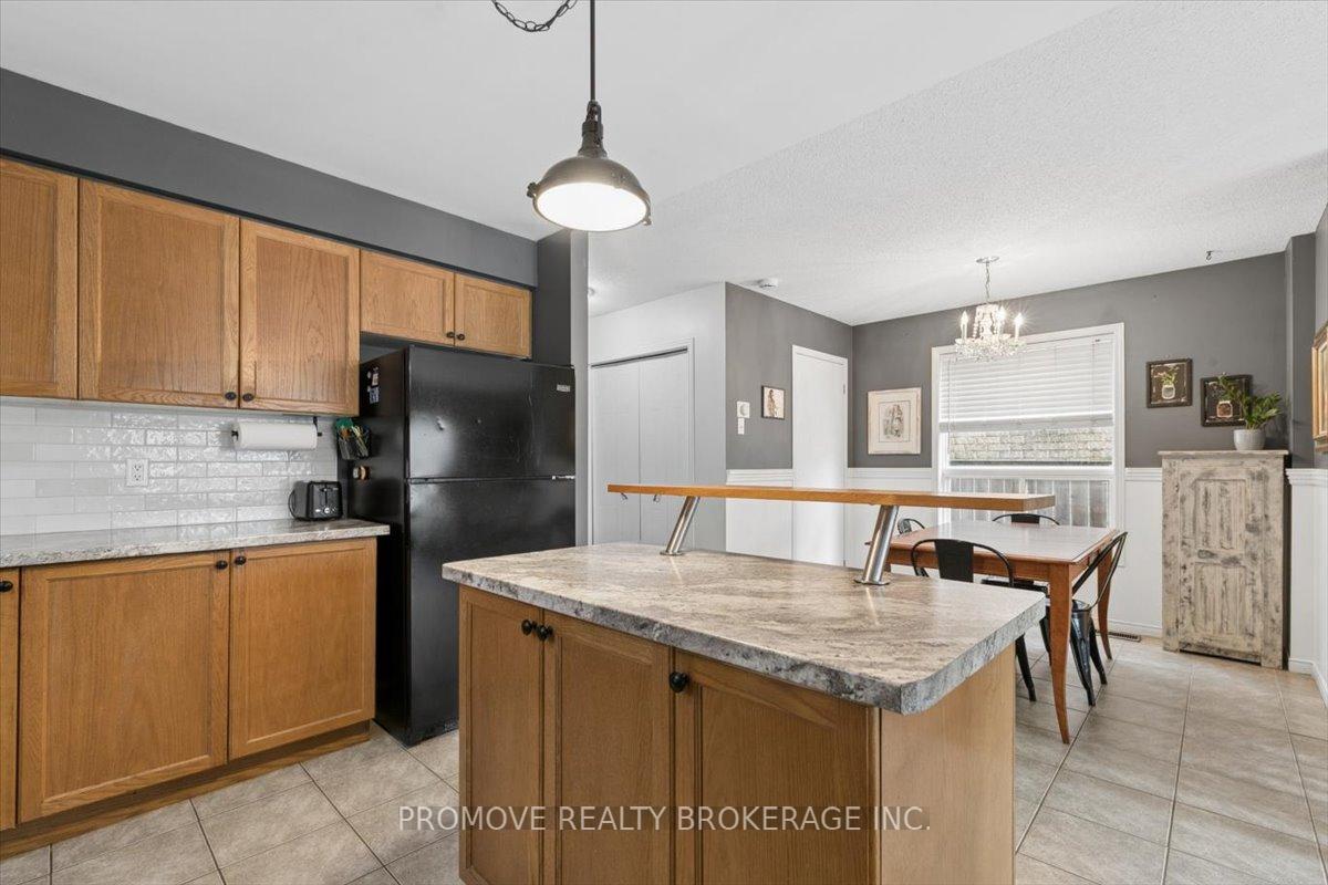 Photo 12 of 49 Schiedel Drive, Guelph, Victoria North — HOMEH