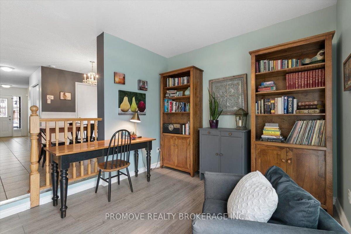 Photo 17 of 49 Schiedel Drive, Guelph, Victoria North — HOMEH