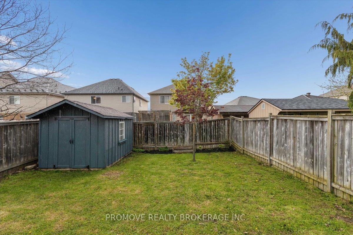 Photo 40 of 49 Schiedel Drive, Guelph, Victoria North — HOMEH