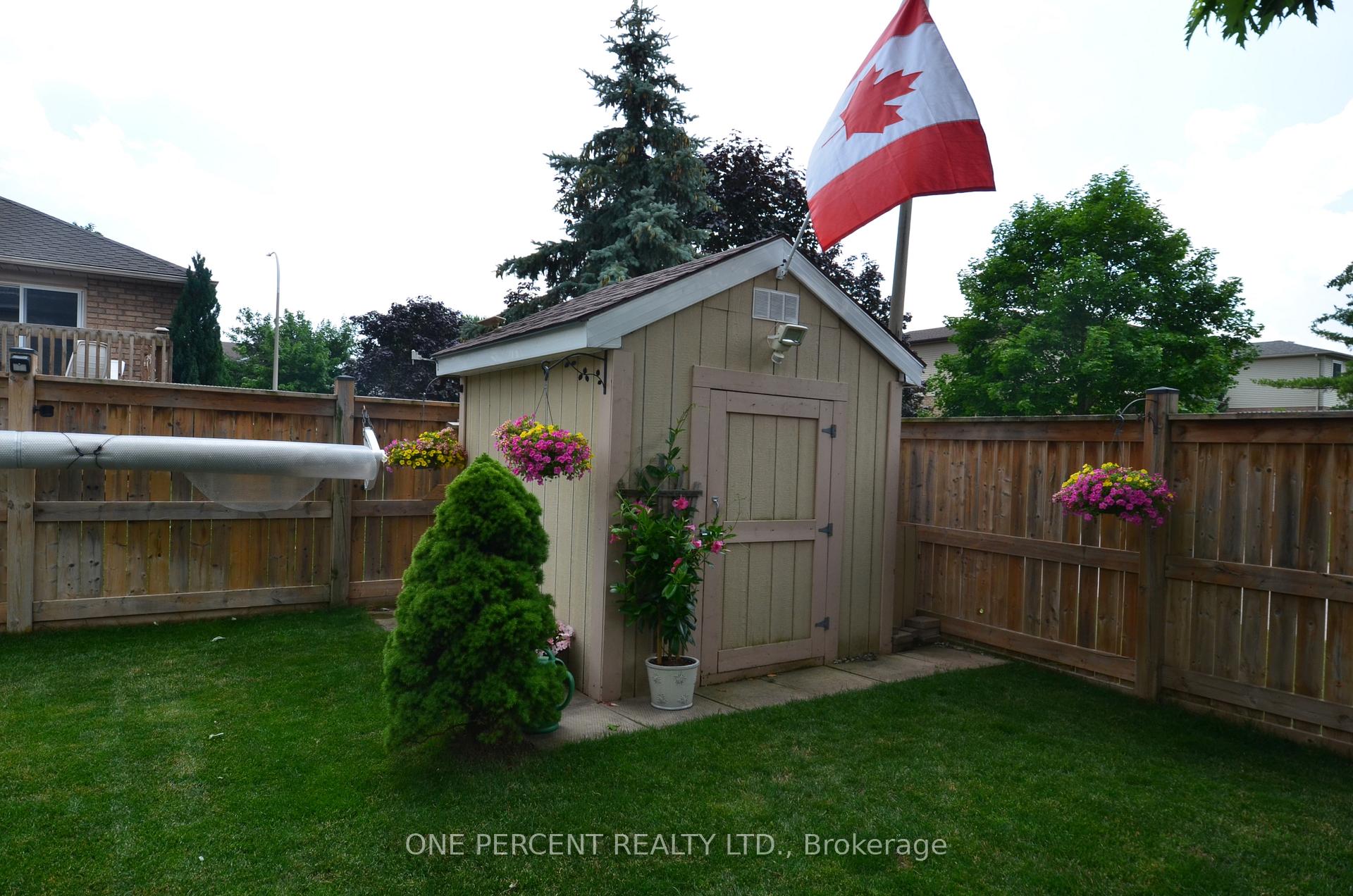 Photo 5 of 5122 Sumach Crescent, Lincoln, Beamsville — HOMEH