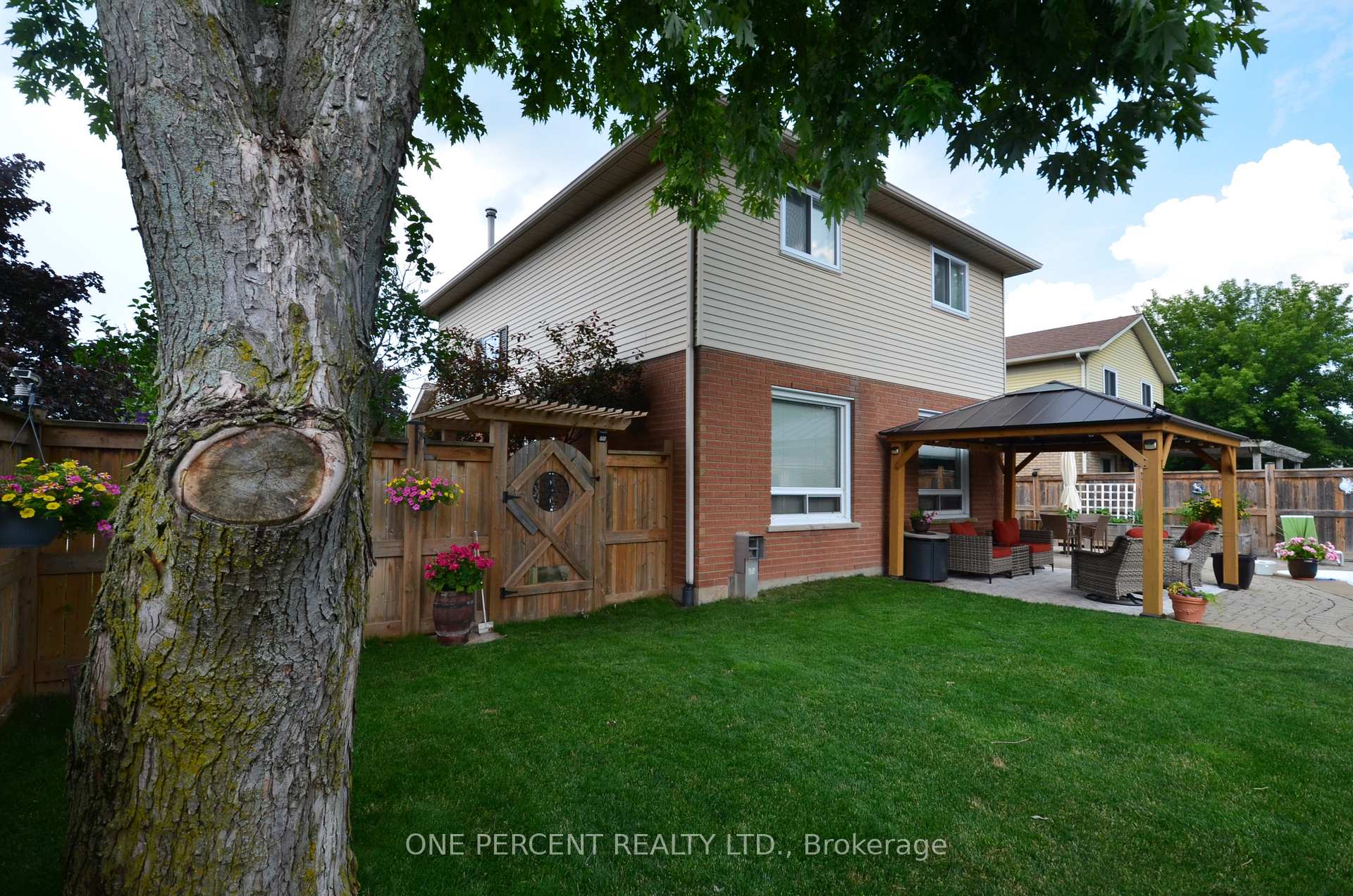 Photo 6 of 5122 Sumach Crescent, Lincoln, Beamsville — HOMEH