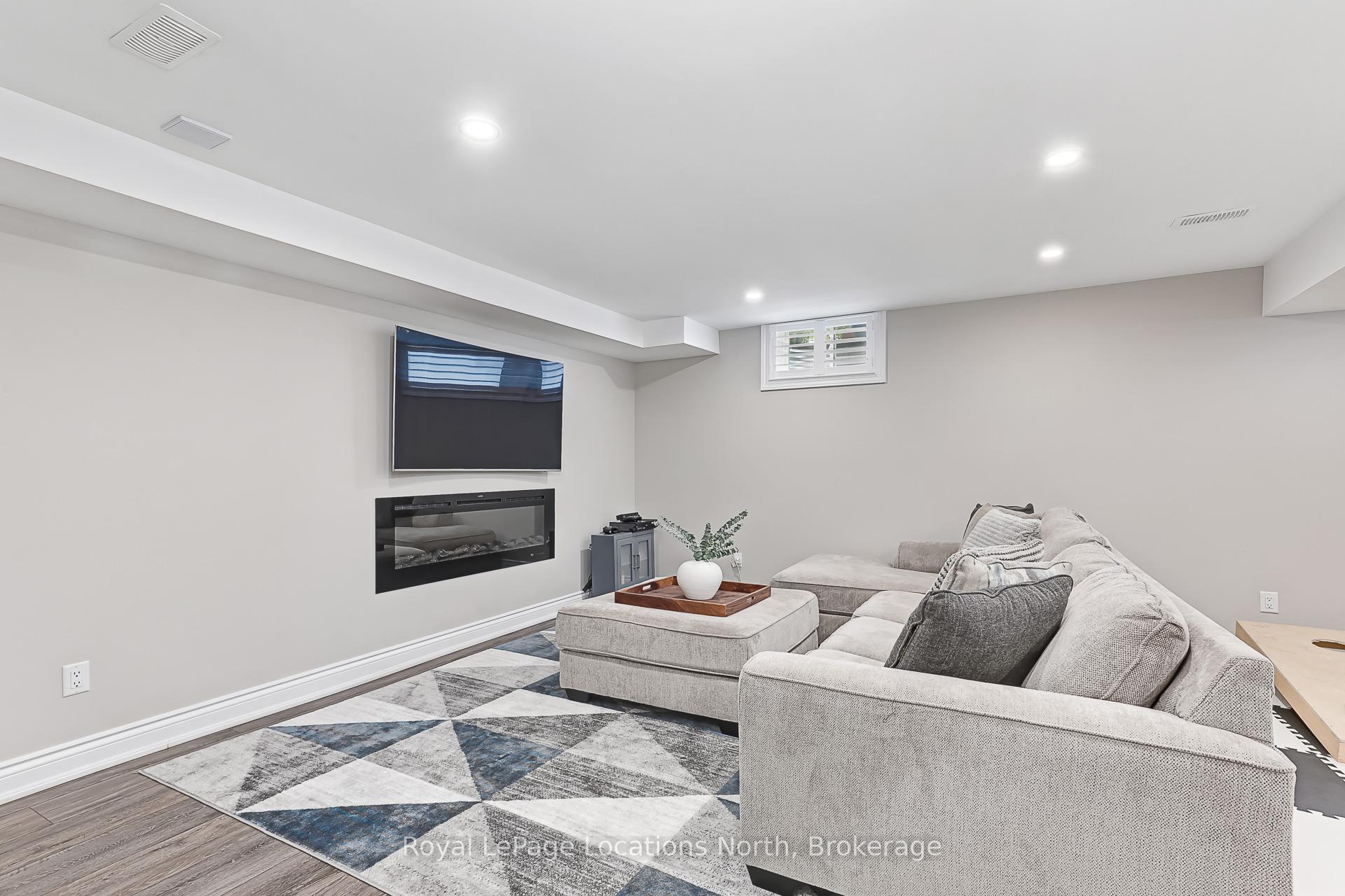 Photo 42 of Unit 13, 11 North Pine Street, Collingwood — HOMEH