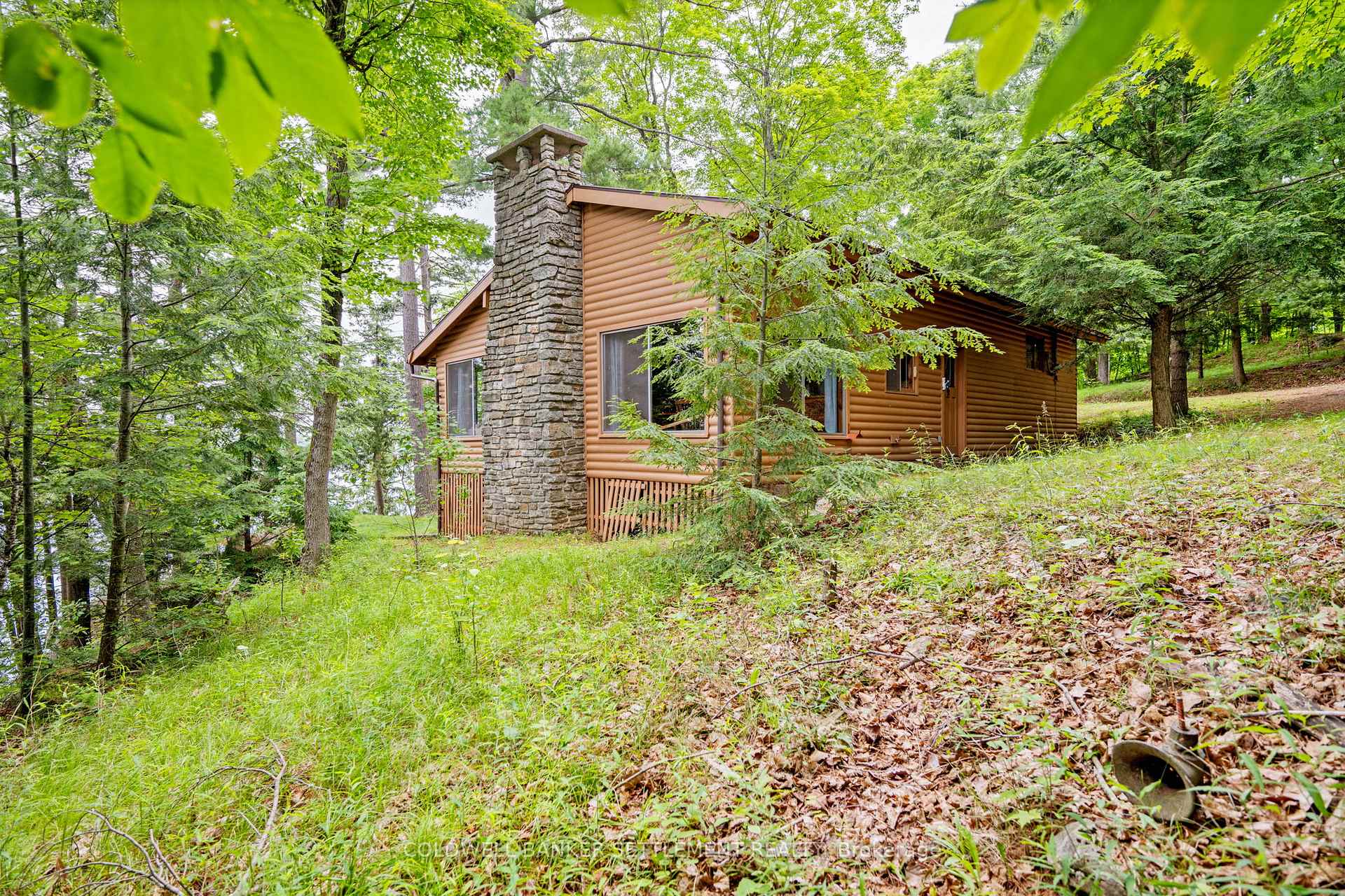Front of 371 Sleepy Hollow Road