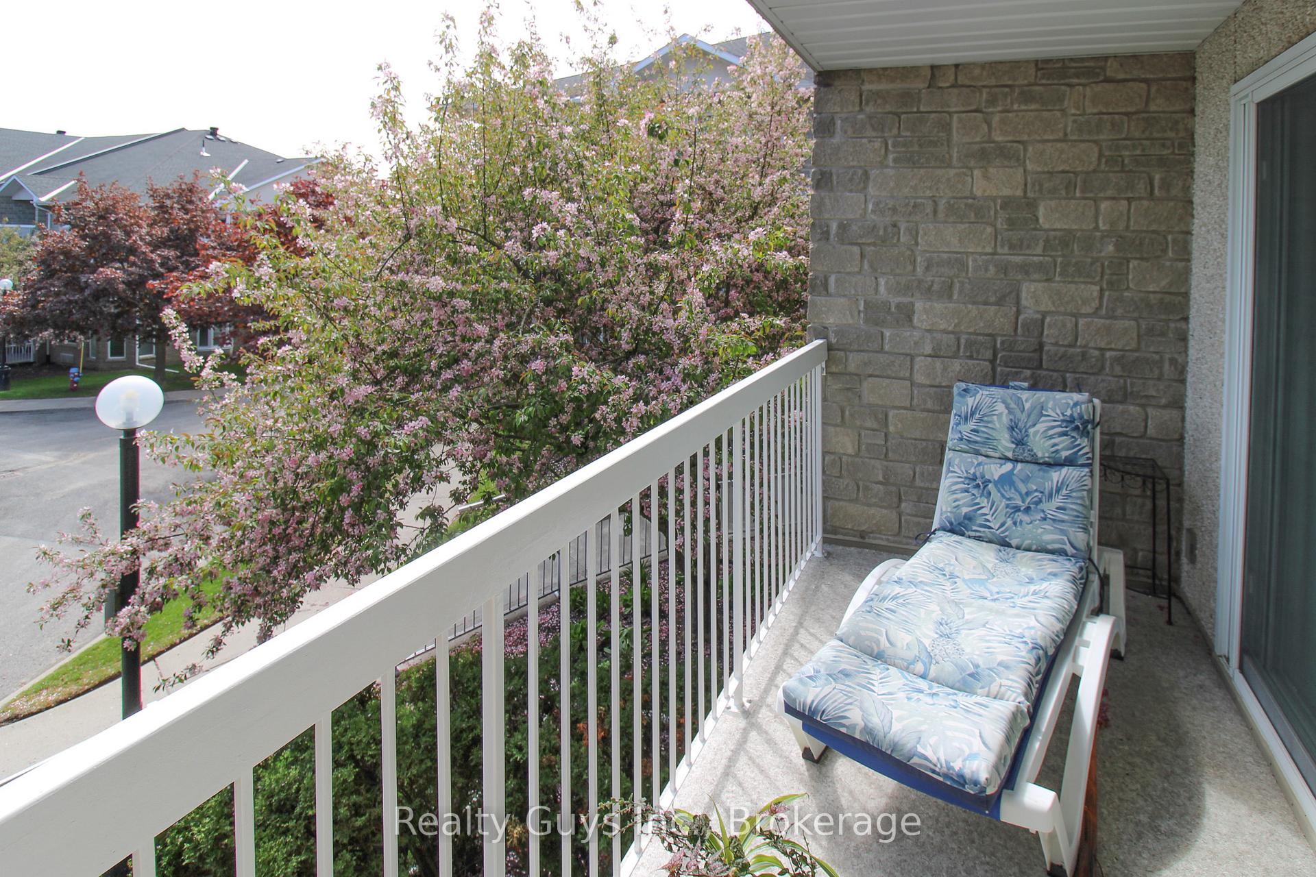 Photo 51 of 1099 Clonsilla Avenue, Peterborough, Otonabee Ward 1 — HOMEH