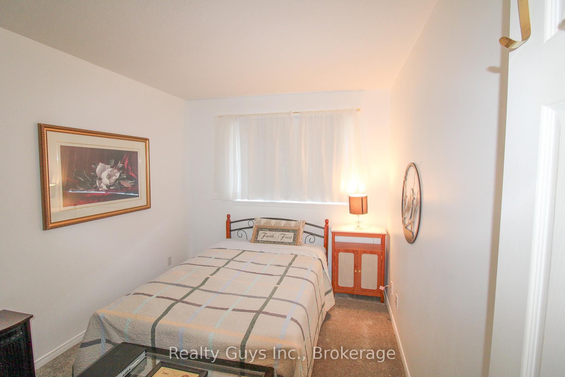 Photo 63 of 1099 Clonsilla Avenue, Peterborough, Otonabee Ward 1 — HOMEH