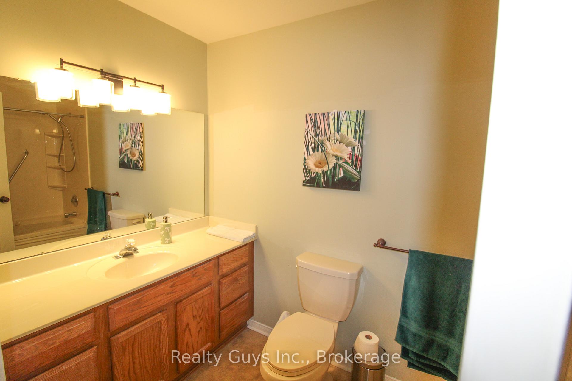 Photo 75 of 1099 Clonsilla Avenue, Peterborough, Otonabee Ward 1 — HOMEH