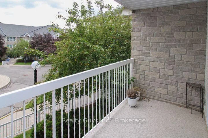 Photo 52 of 1099 Clonsilla Avenue, Peterborough, Otonabee Ward 1 — HOMEH