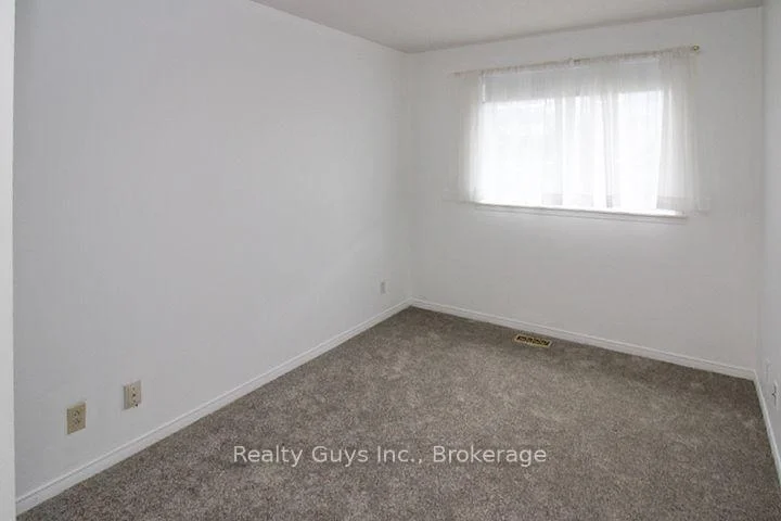 Photo 89 of 1099 Clonsilla Avenue, Peterborough, Otonabee Ward 1 — HOMEH