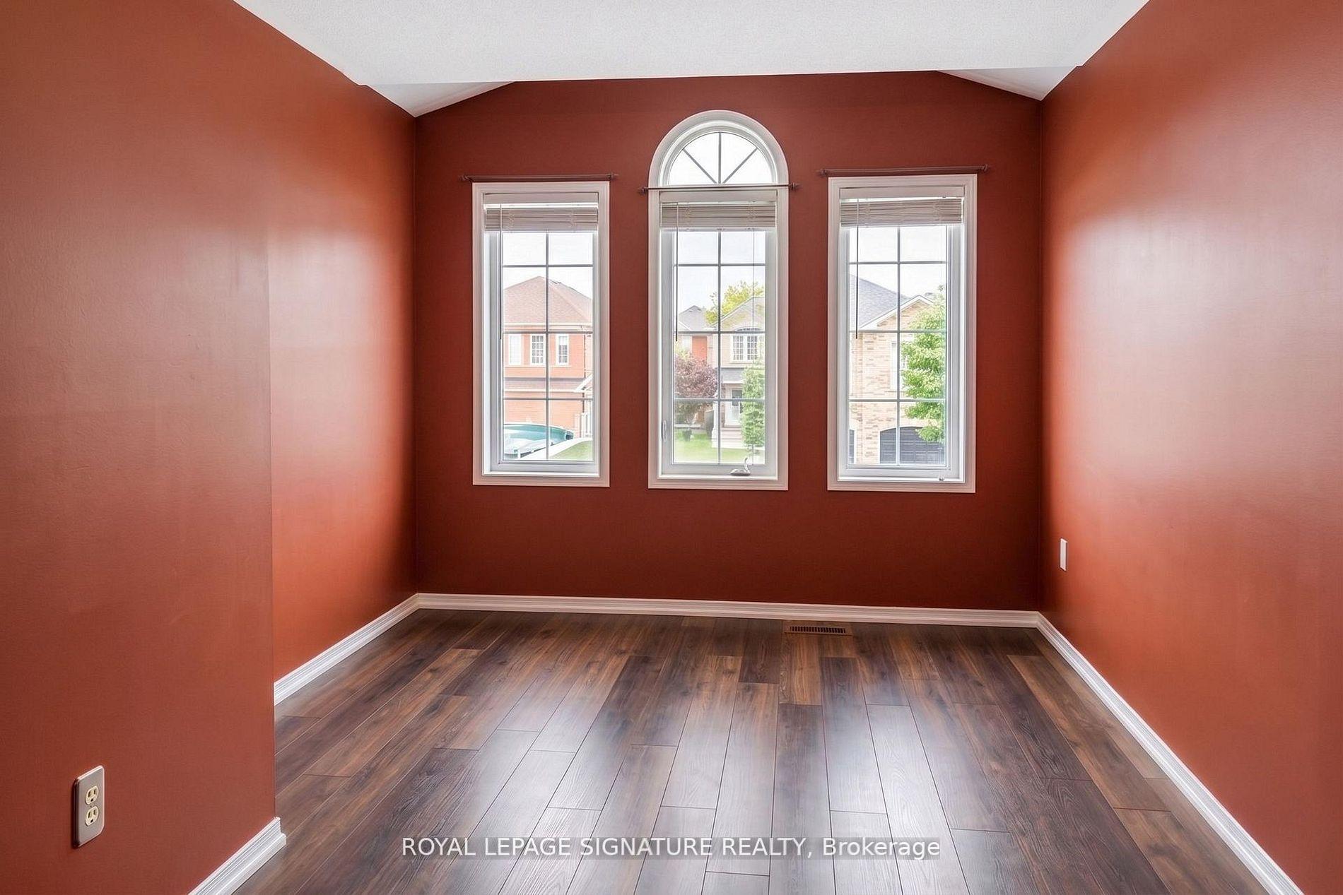 Photo 9 of Unit (Main), 27 Roadmaster Lane, Brampton, Fletcher's Meadow — HOMEH