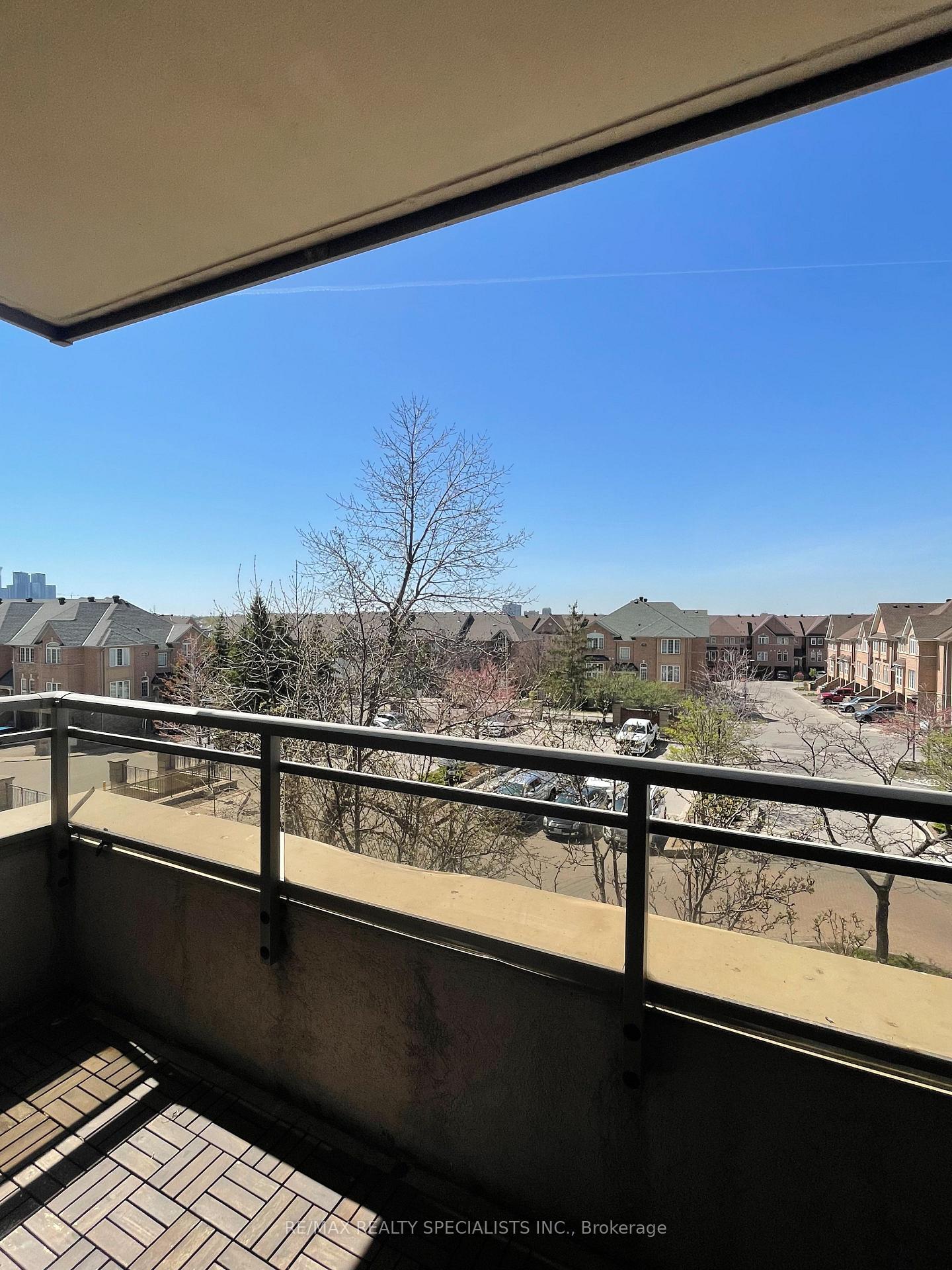 Photo 10 of Unit 308, 55 Strathaven Drive, Mississauga, Hurontario — HOMEH