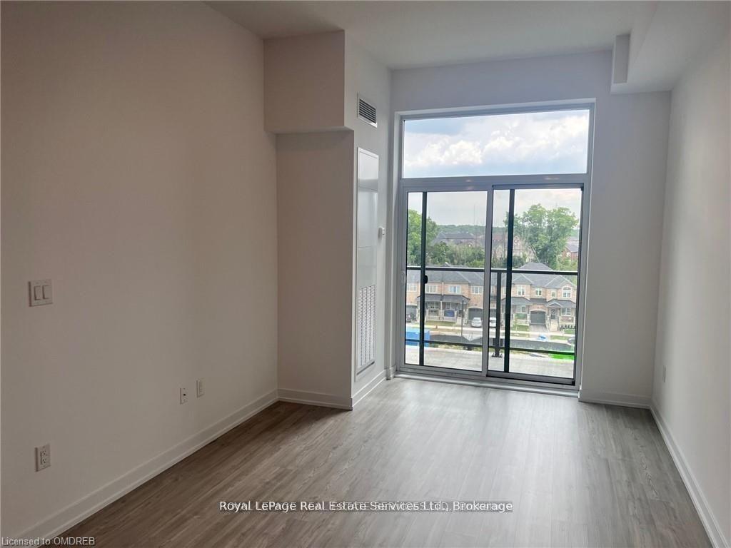Photo 5 of Unit 513, 450 Dundas Street E, Hamilton, Waterdown — HOMEH