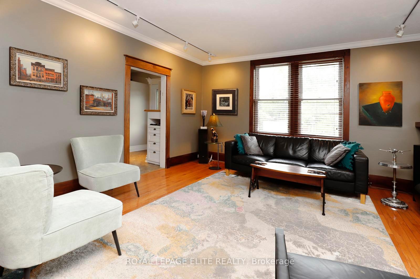 Photo 6 of 174 Owen Street, Barrie, Wellington — HOMEH
