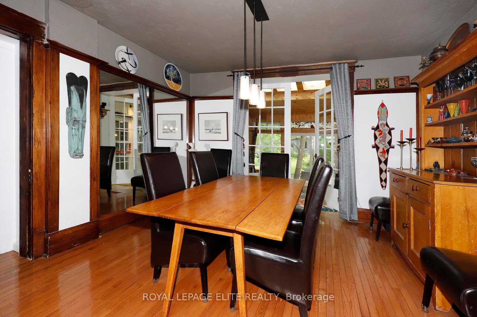 Photo 8 of 174 Owen Street, Barrie, Wellington — HOMEH