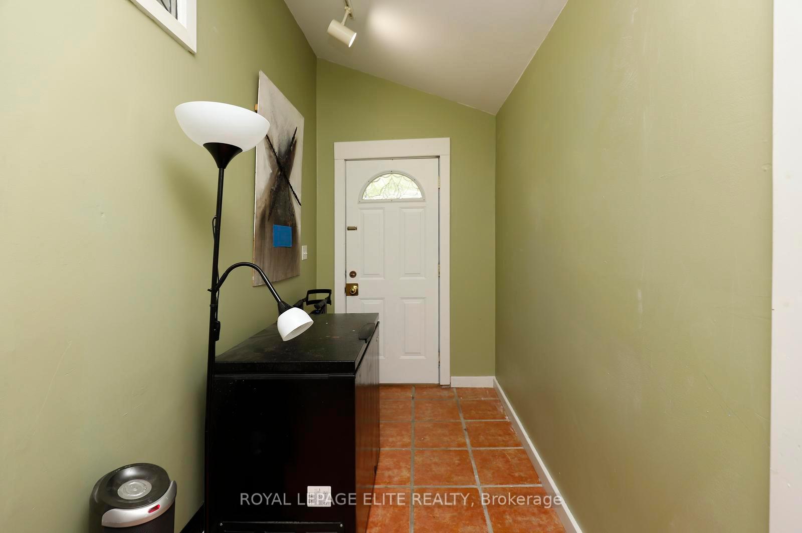 Photo 30 of 174 Owen Street, Barrie, Wellington — HOMEH