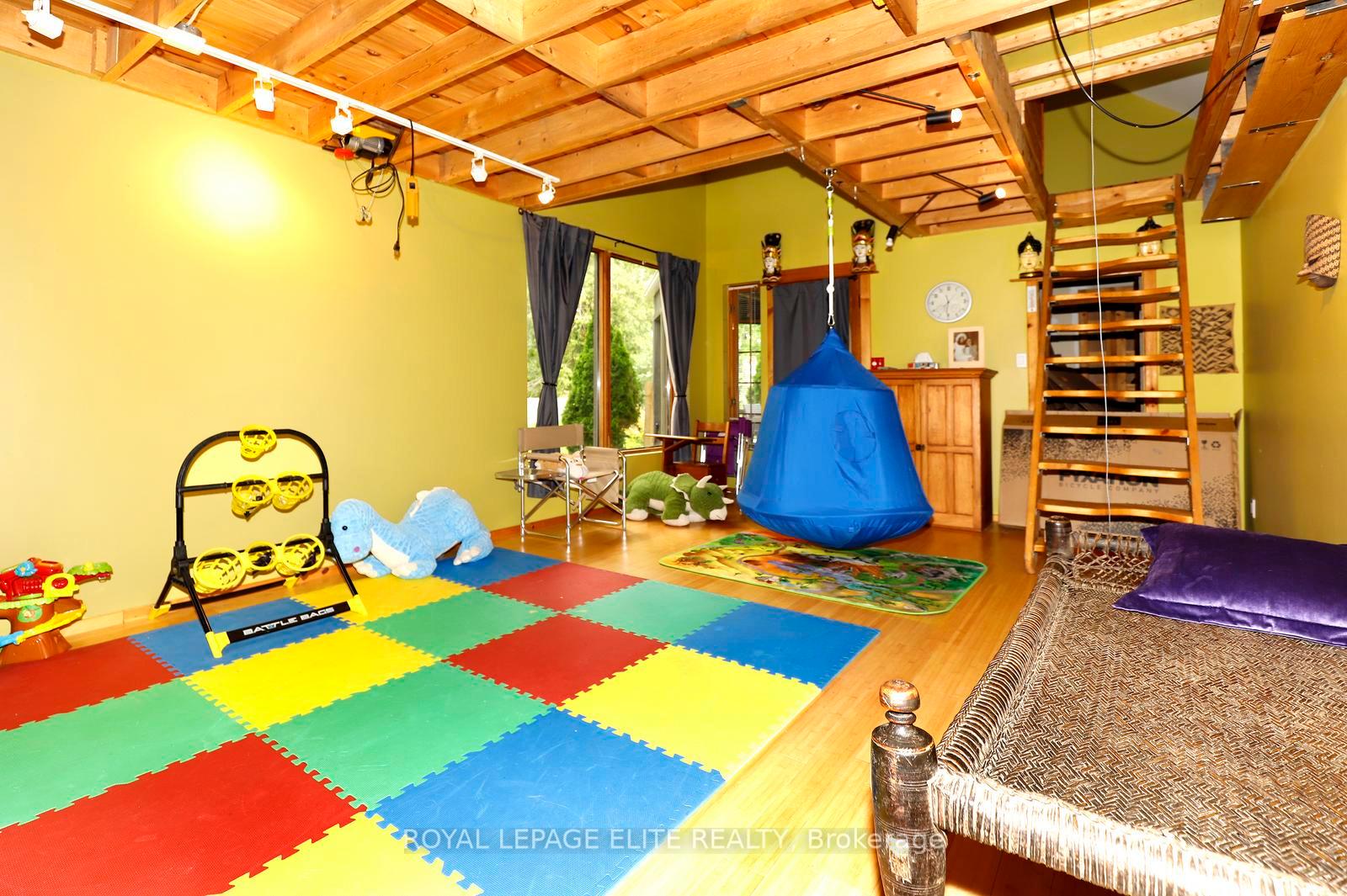 Photo 39 of 174 Owen Street, Barrie, Wellington — HOMEH