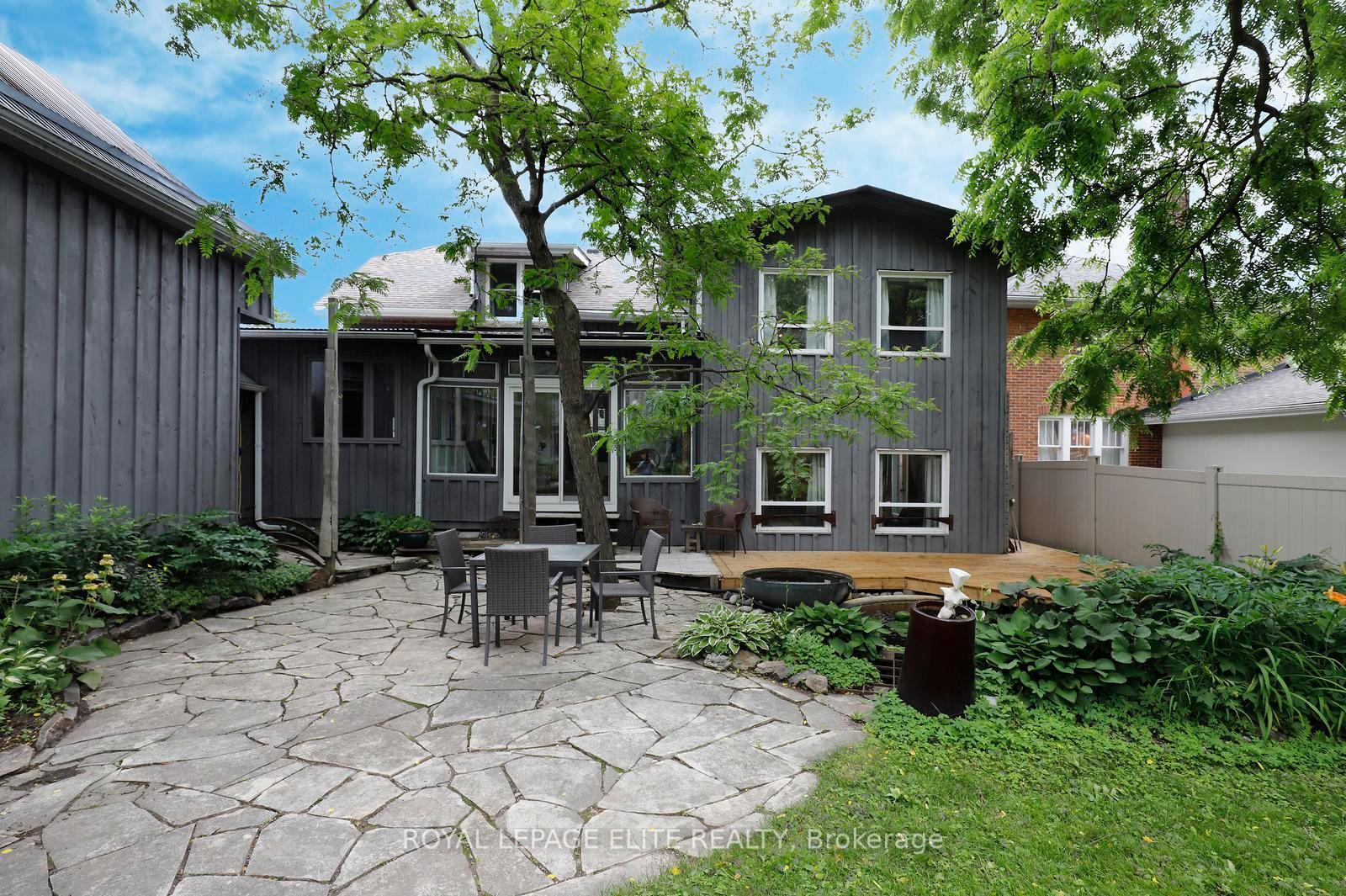 Photo 44 of 174 Owen Street, Barrie, Wellington — HOMEH