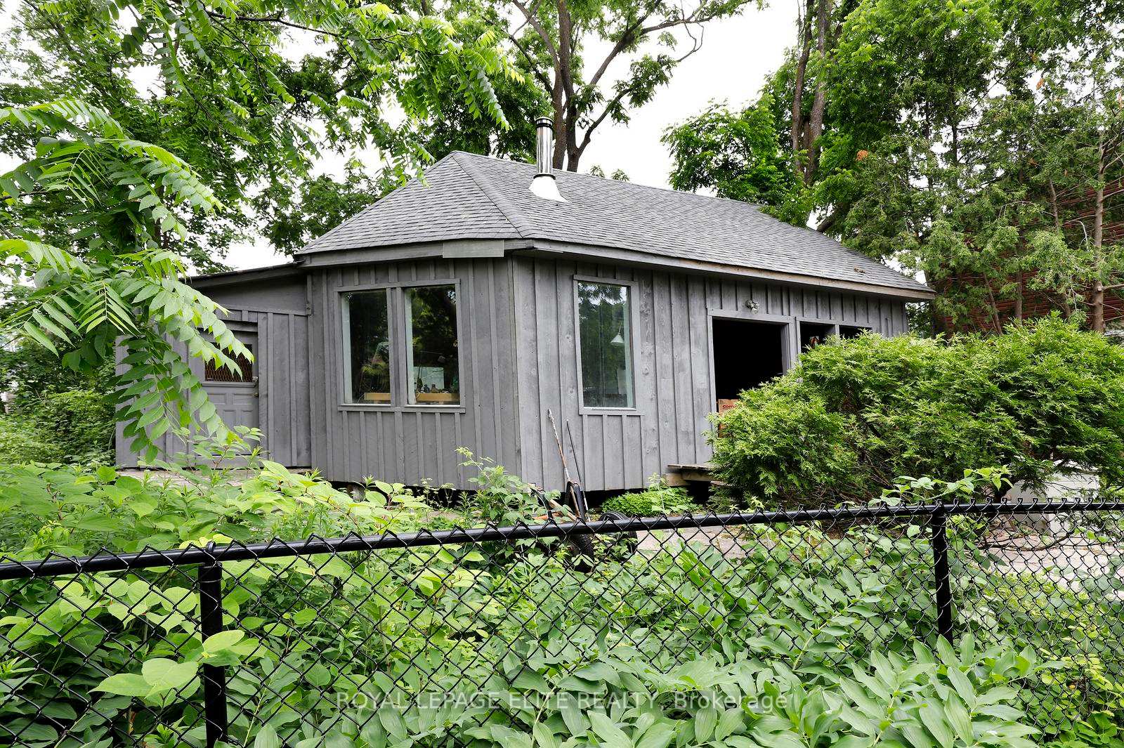 Photo 49 of 174 Owen Street, Barrie, Wellington — HOMEH