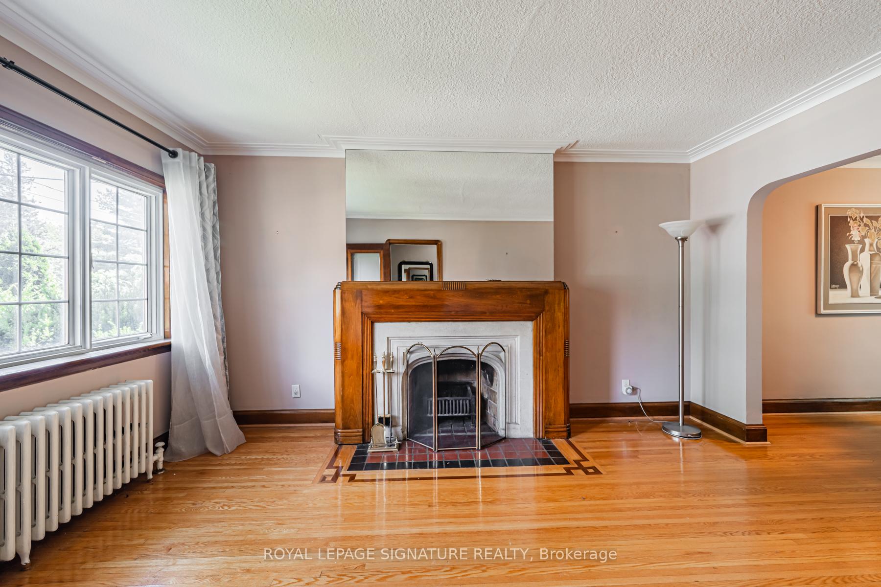 Photo 8 of 59 Parkview Hill Crescent, Toronto, O'Connor-Parkview — HOMEH