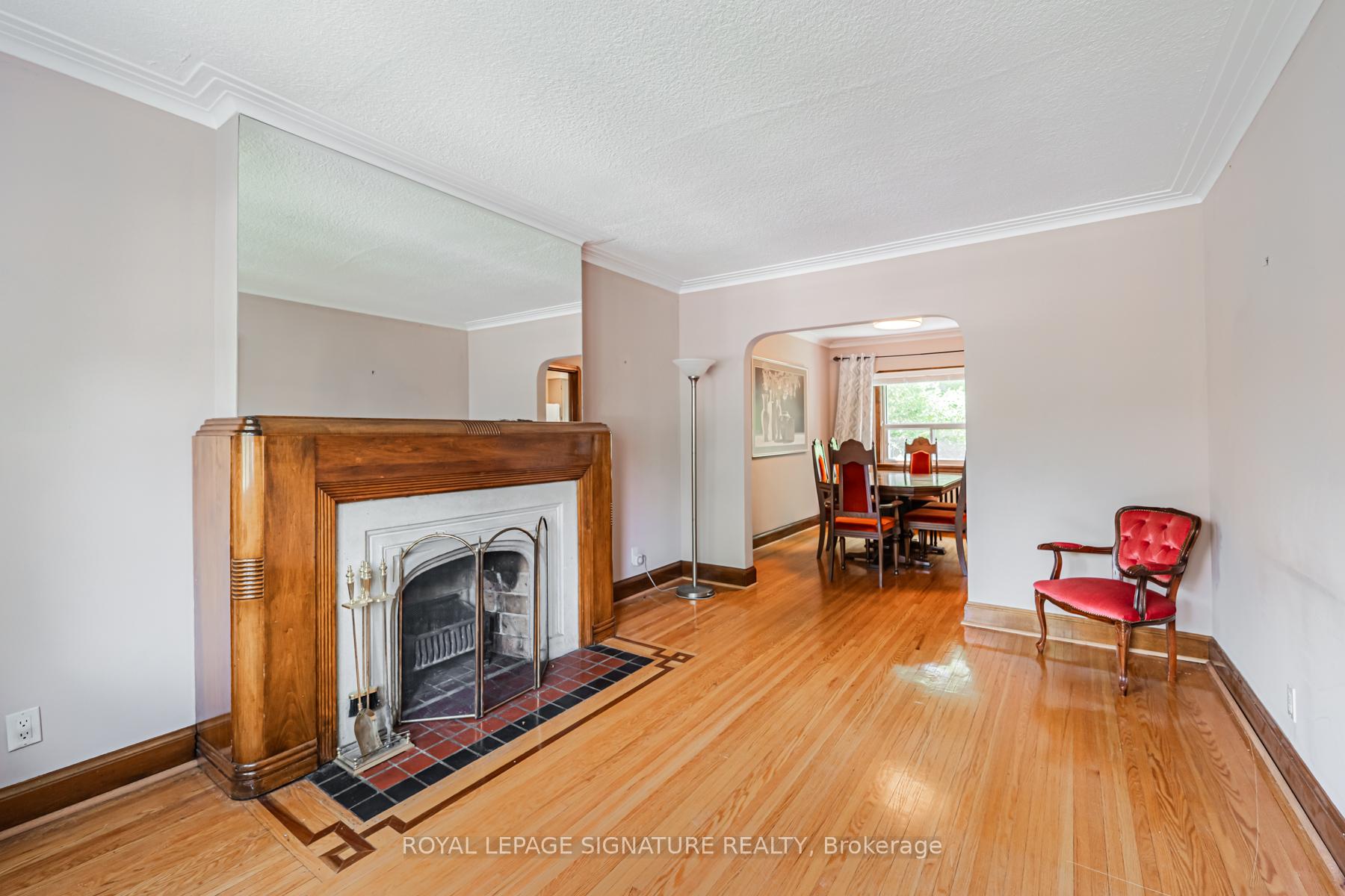 Photo 9 of 59 Parkview Hill Crescent, Toronto, O'Connor-Parkview — HOMEH