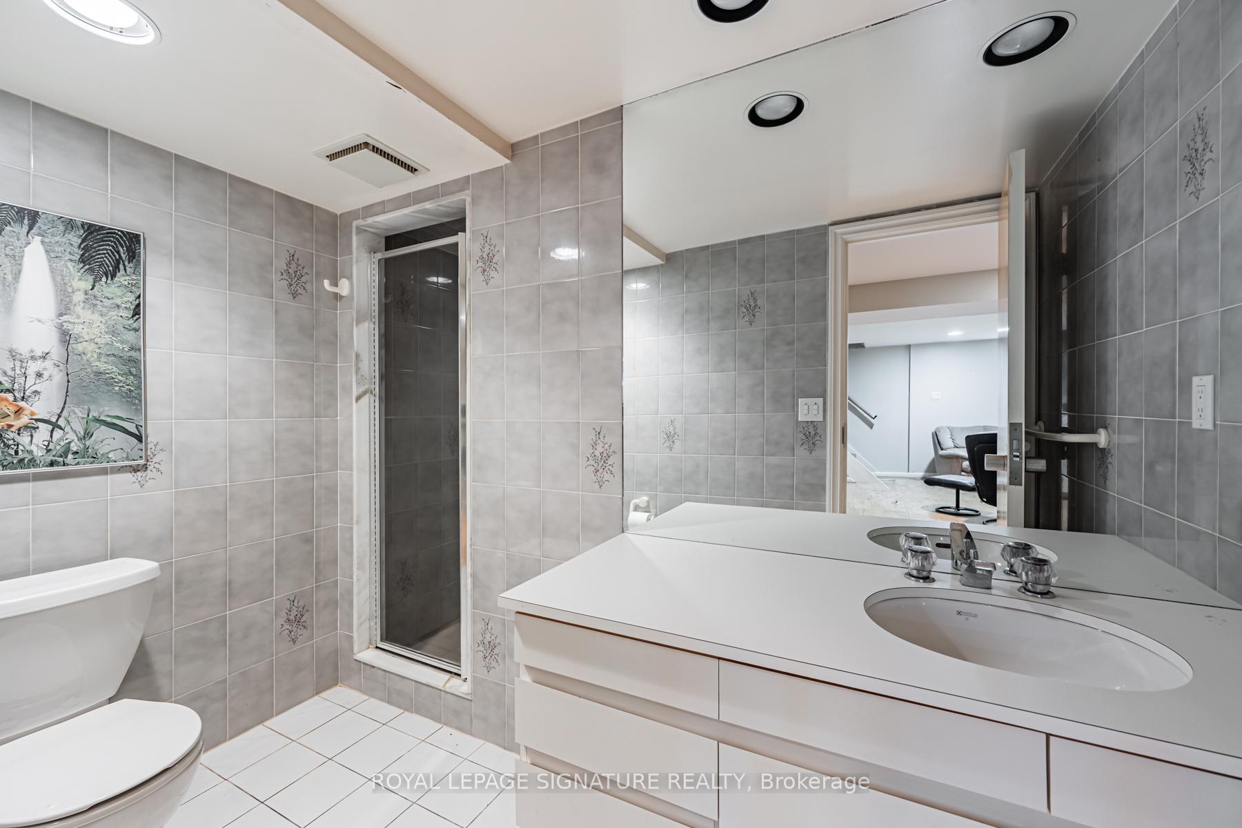 Photo 33 of 59 Parkview Hill Crescent, Toronto, O'Connor-Parkview — HOMEH