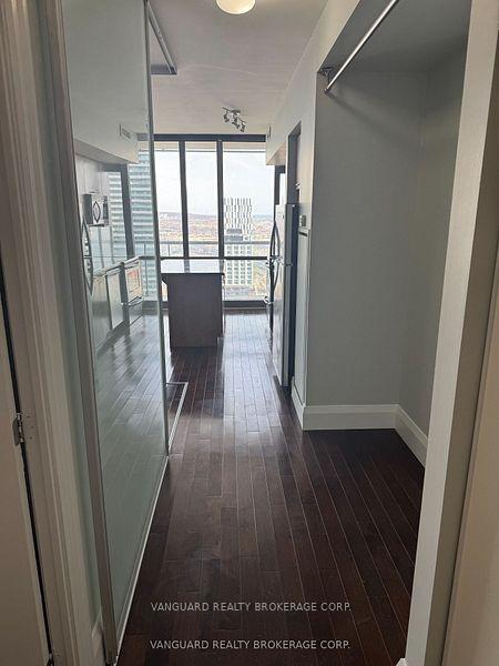Photo 3 of Unit 2403, 33 Mill Street, Toronto, Waterfront Communities — HOMEH