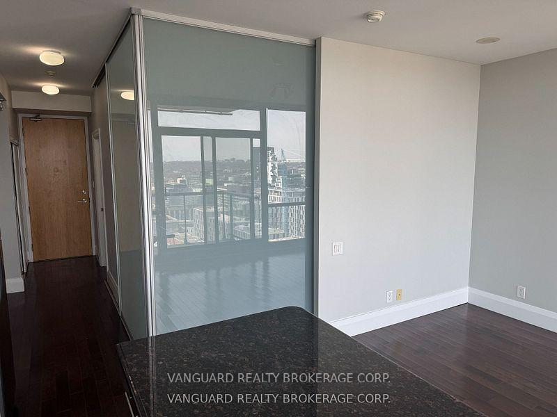 Photo 6 of Unit 2403, 33 Mill Street, Toronto, Waterfront Communities — HOMEH