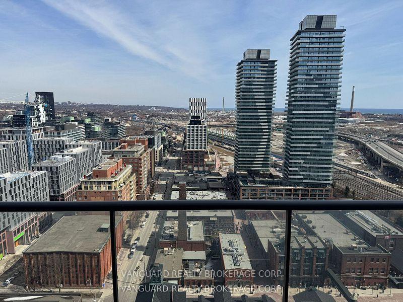 Photo 14 of Unit 2403, 33 Mill Street, Toronto, Waterfront Communities — HOMEH