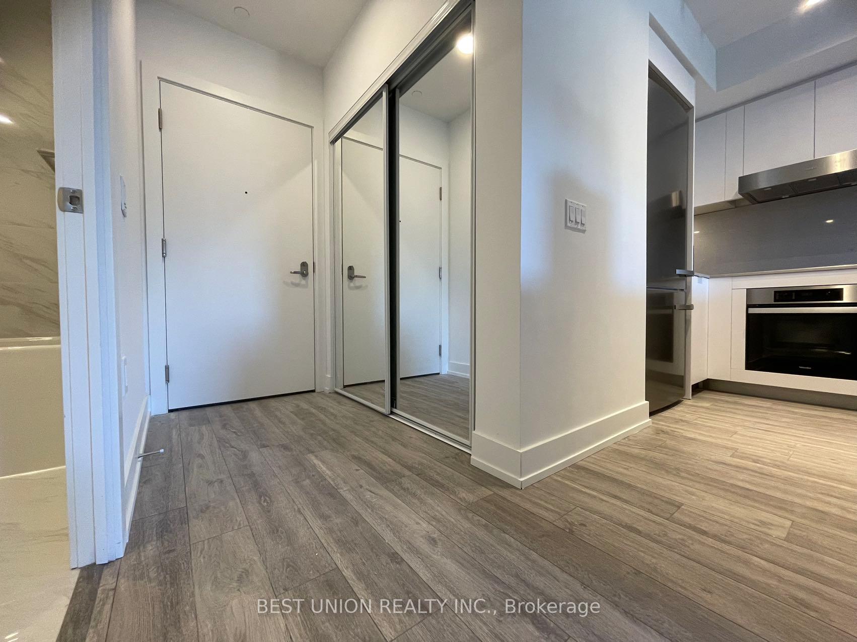 Photo 3 of Unit 1110, 9 Clegg Road, Markham, Unionville — HOMEH