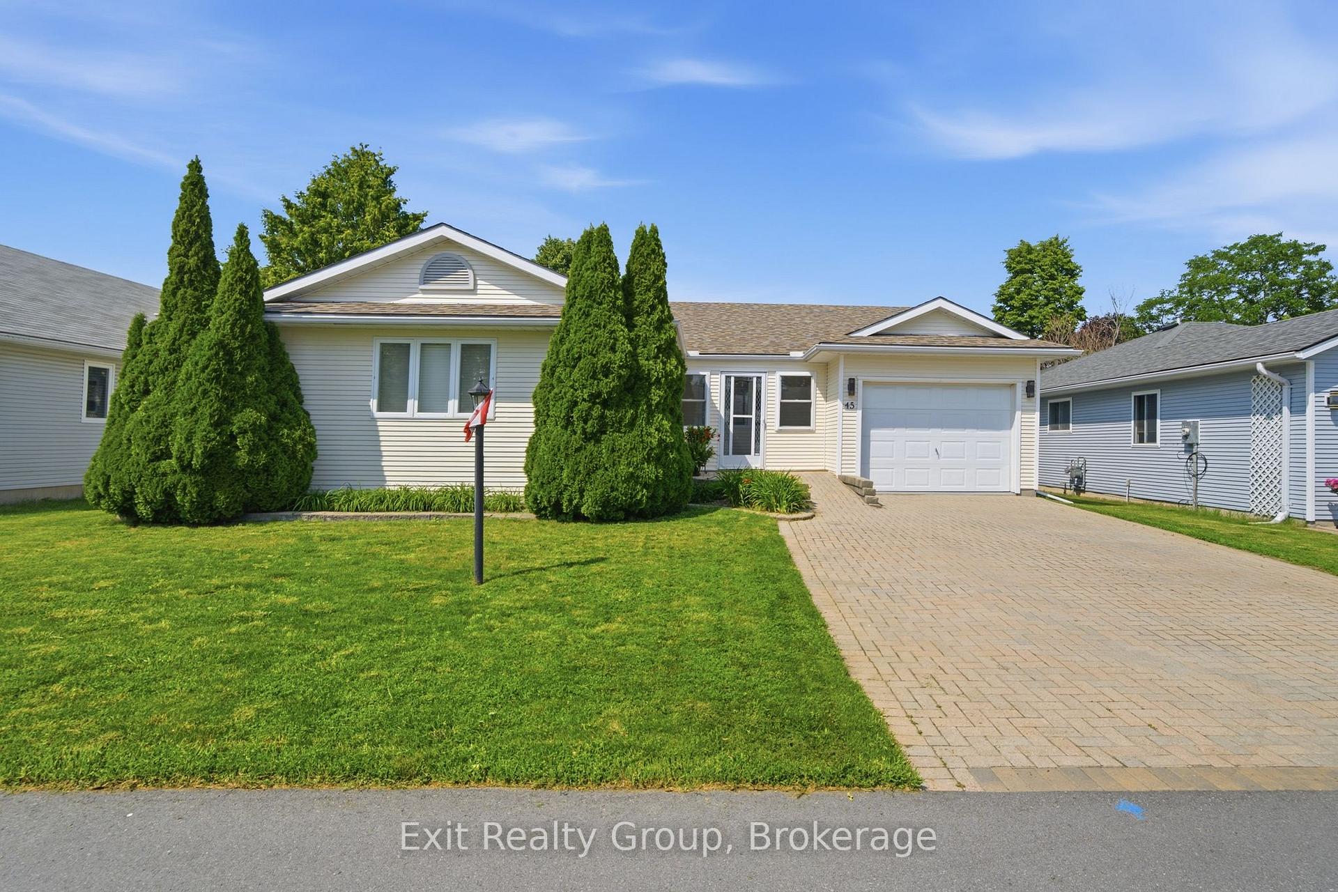 Photo 1 of 45 Heritage Drive, Prince Edward County, Wellington Ward — HOMEH