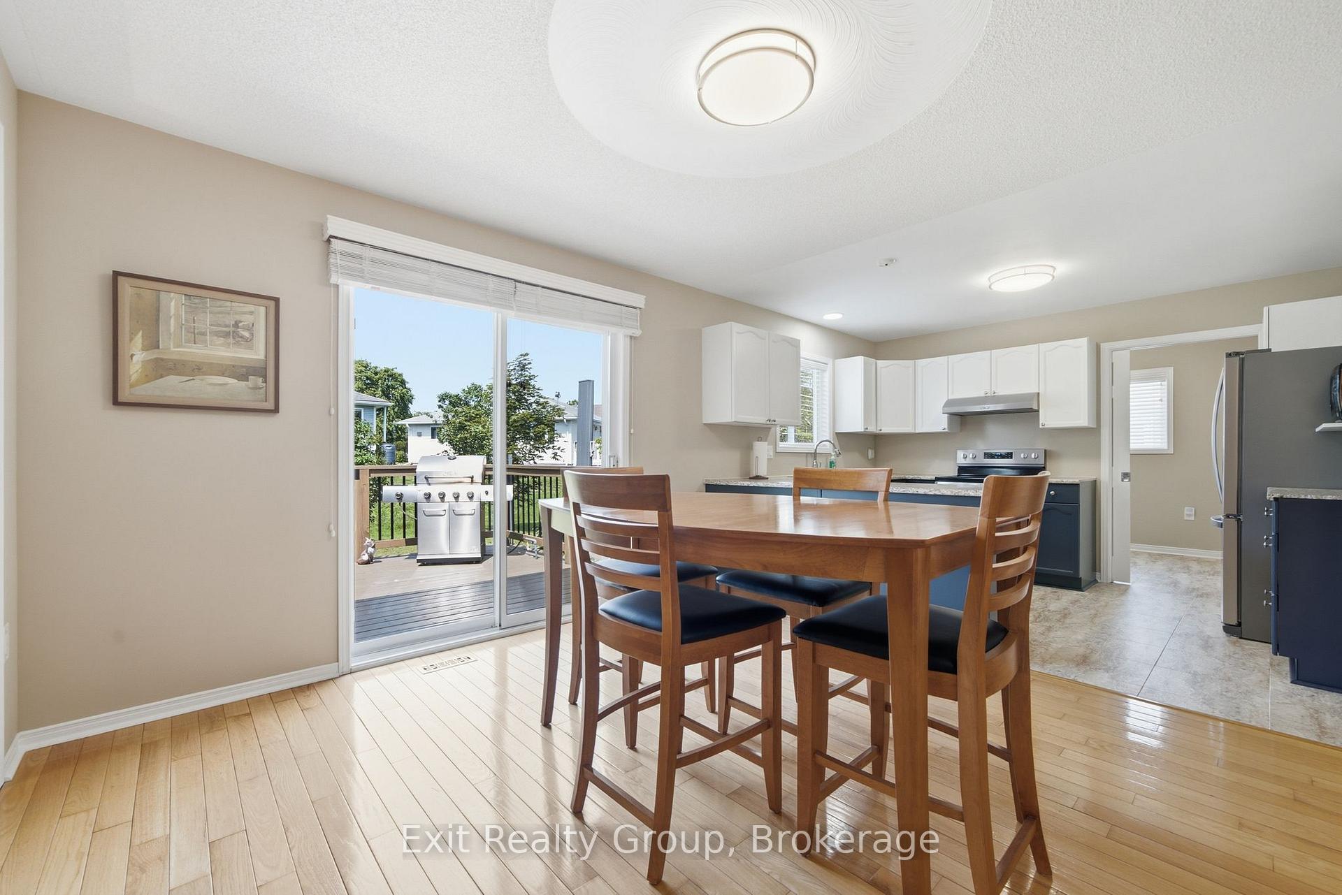 Photo 11 of 45 Heritage Drive, Prince Edward County, Wellington Ward — HOMEH