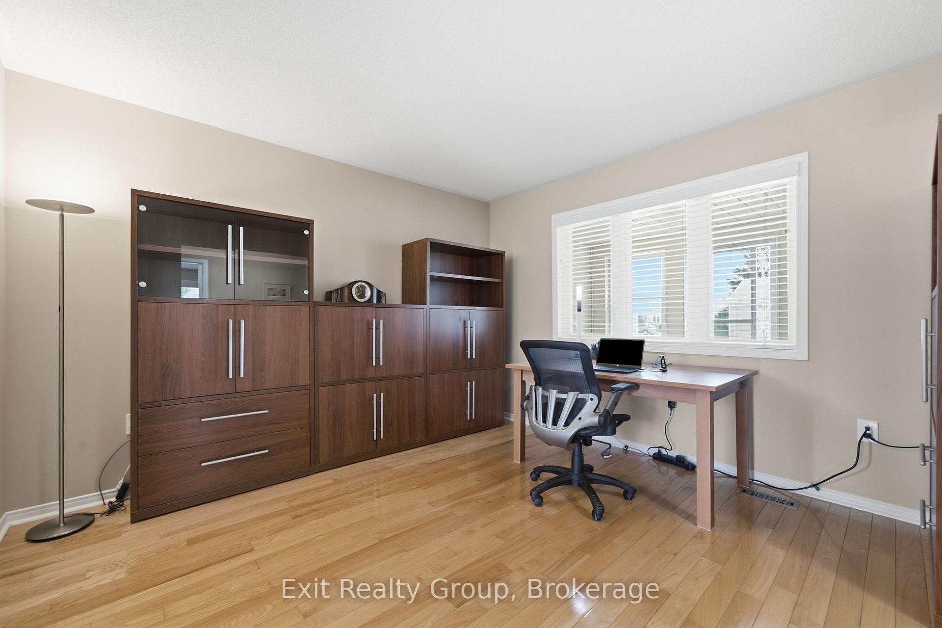 Photo 23 of 45 Heritage Drive, Prince Edward County, Wellington Ward — HOMEH