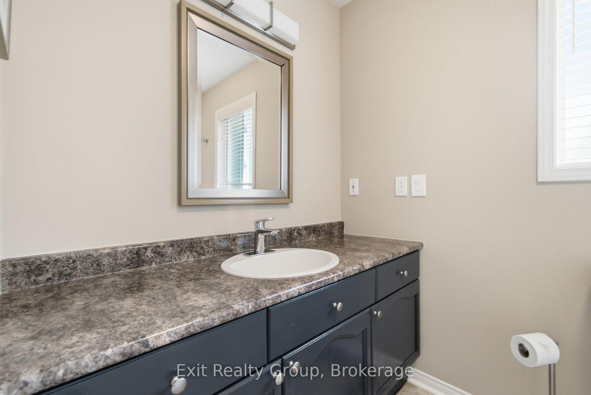 Photo 29 of 45 Heritage Drive, Prince Edward County, Wellington Ward — HOMEH