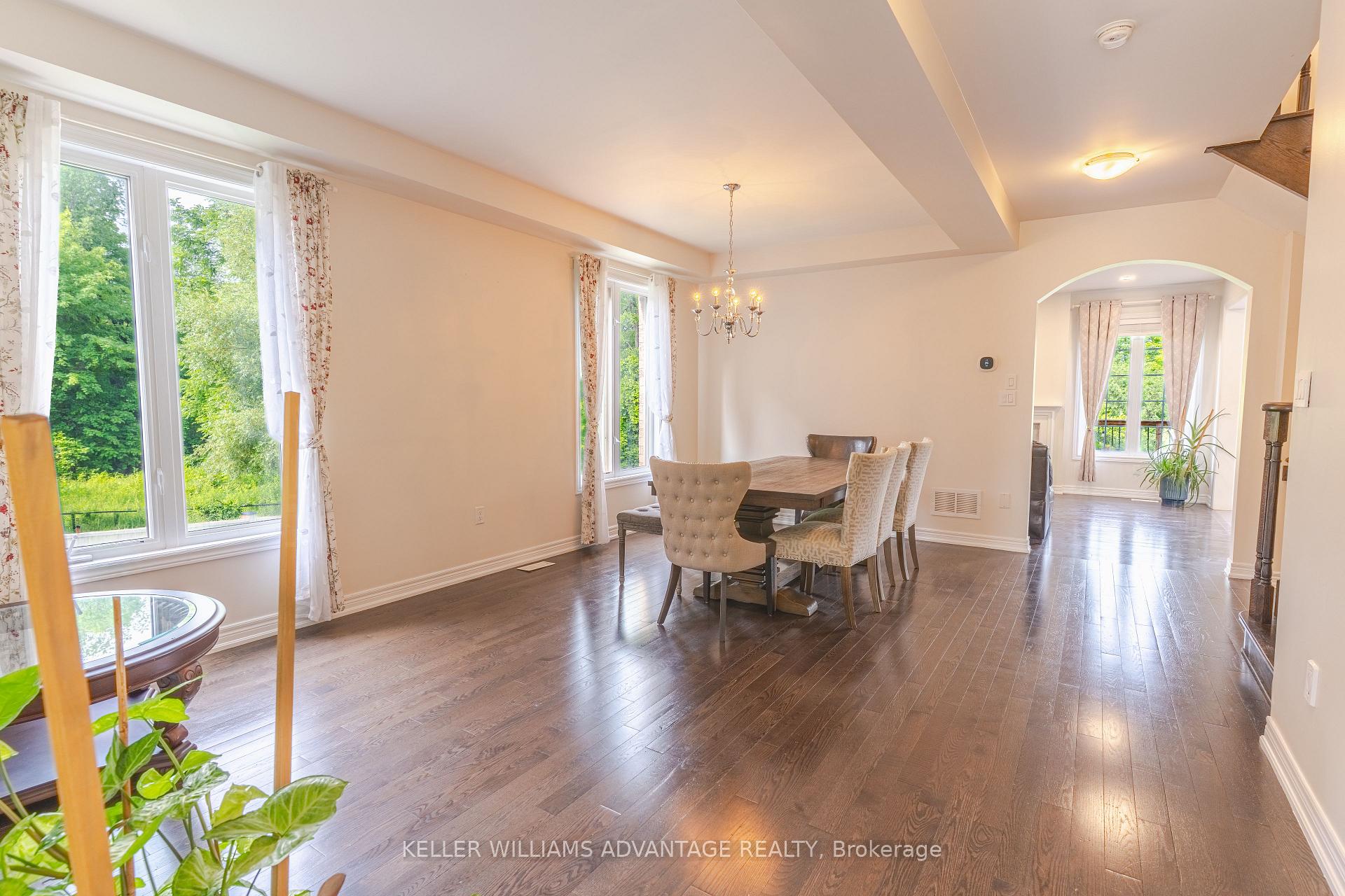 Photo 6 of 8 Teaberry Terrace, Brampton, Credit Valley — HOMEH