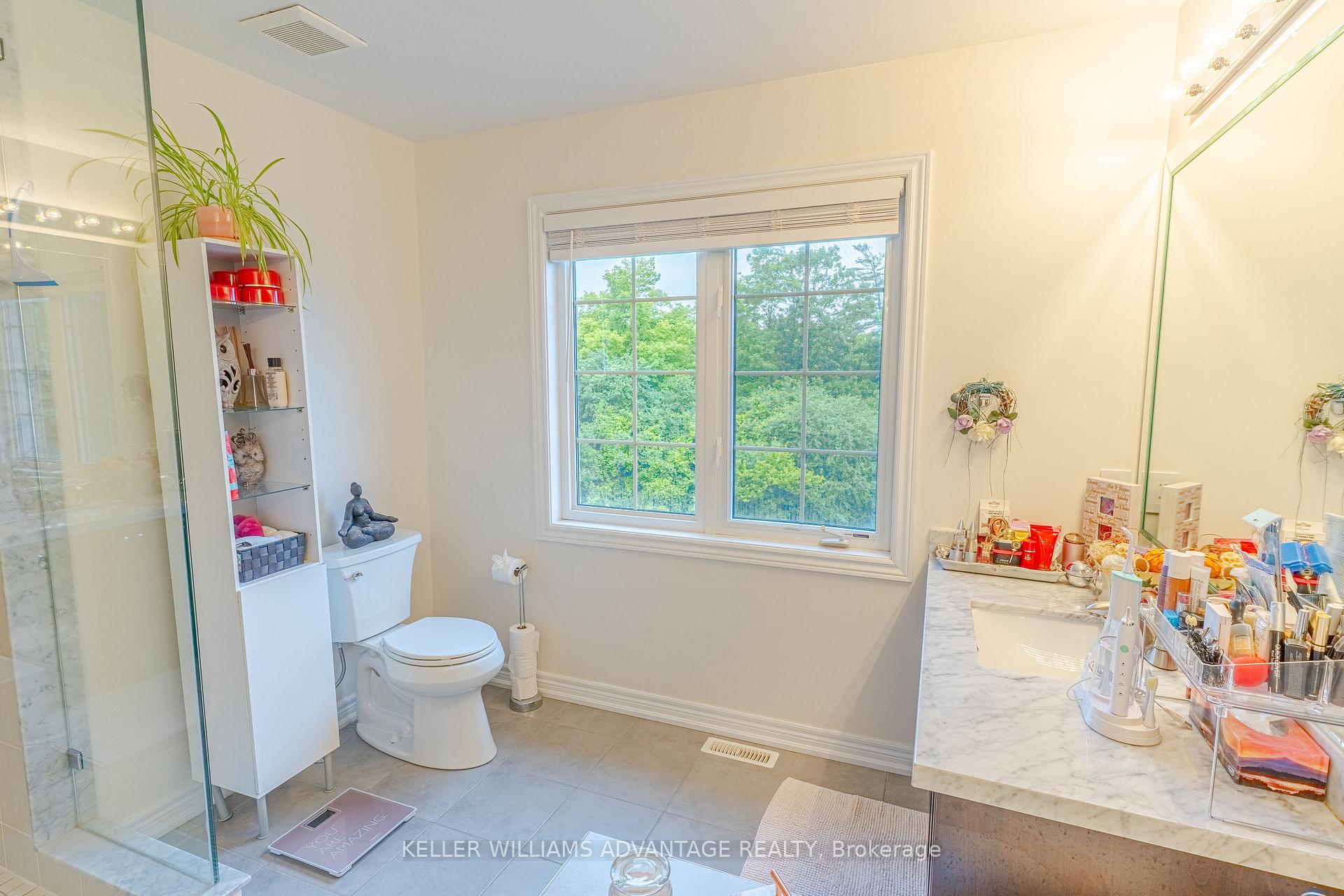 Photo 22 of 8 Teaberry Terrace, Brampton, Credit Valley — HOMEH