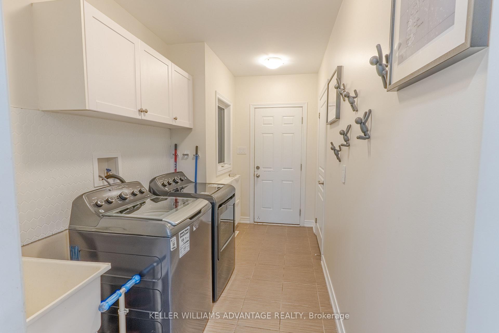 Photo 34 of 8 Teaberry Terrace, Brampton, Credit Valley — HOMEH