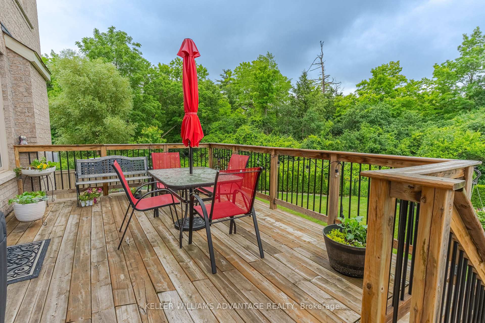 Photo 36 of 8 Teaberry Terrace, Brampton, Credit Valley — HOMEH