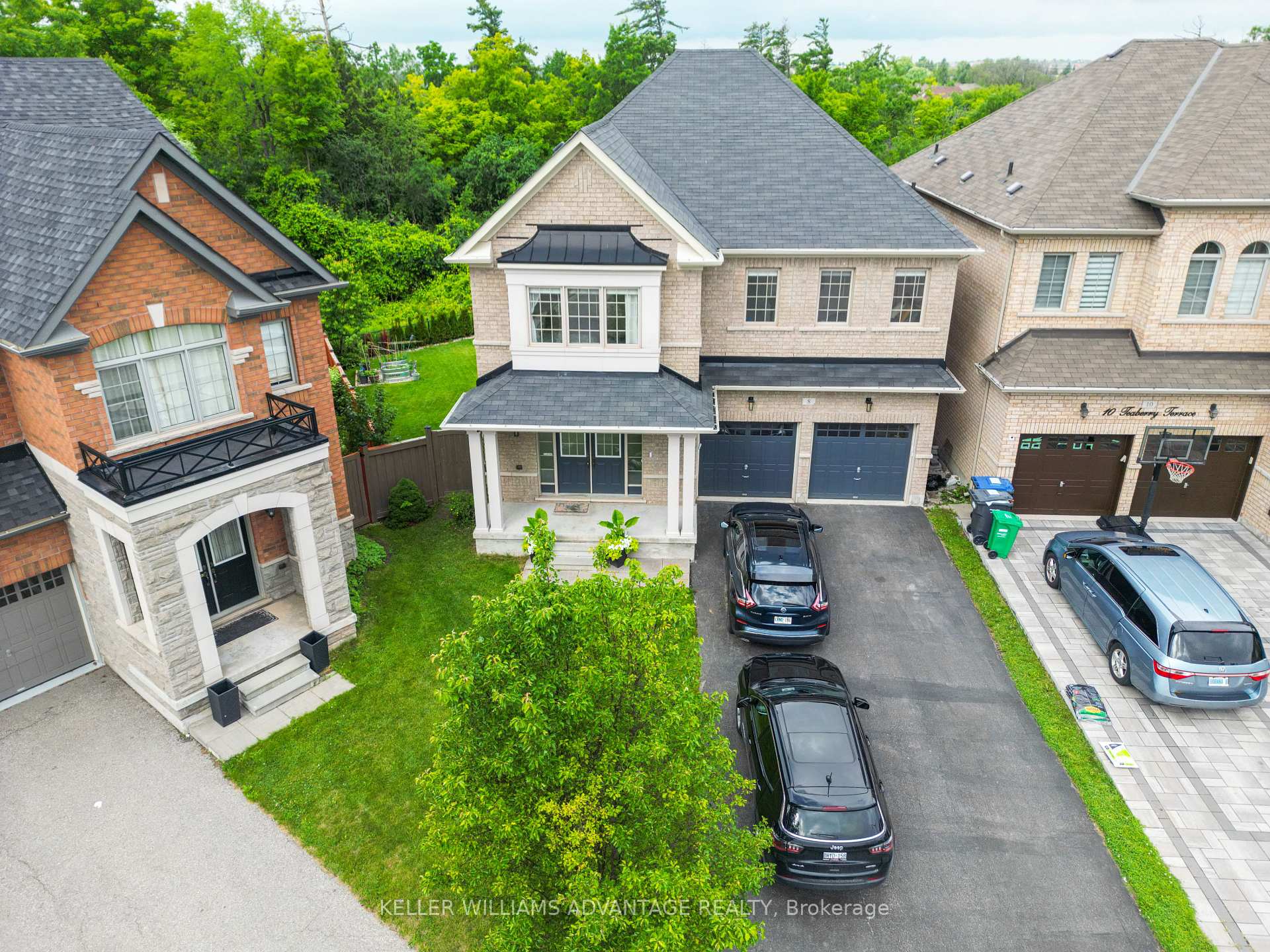 Photo 40 of 8 Teaberry Terrace, Brampton, Credit Valley — HOMEH