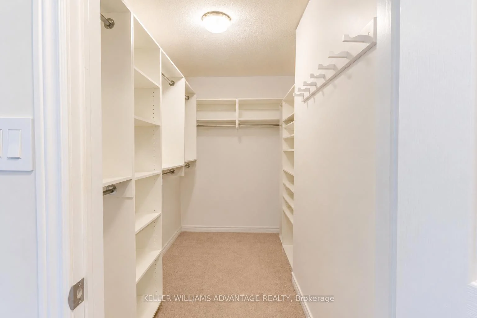 Photo 41 of 8 Teaberry Terrace, Brampton, Credit Valley — HOMEH