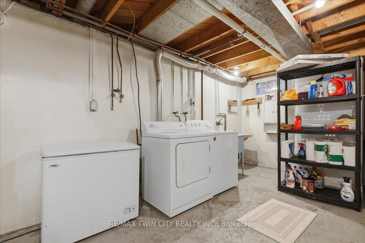 Photo 27 of 118 Wilfred Avenue, Kitchener, Stanley Park — HOMEH