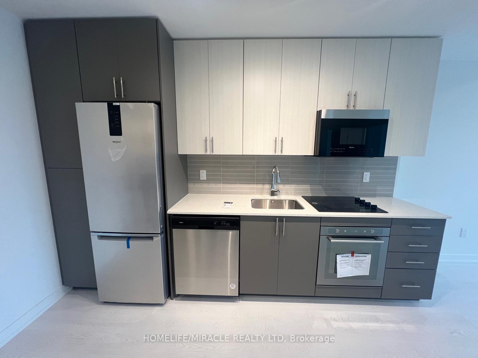 Photo 3 of Unit 320, 415 Main Street W, Hamilton, Kirkendall — HOMEH